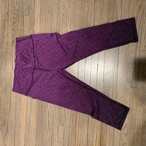 Purple/black 3/4 leggings